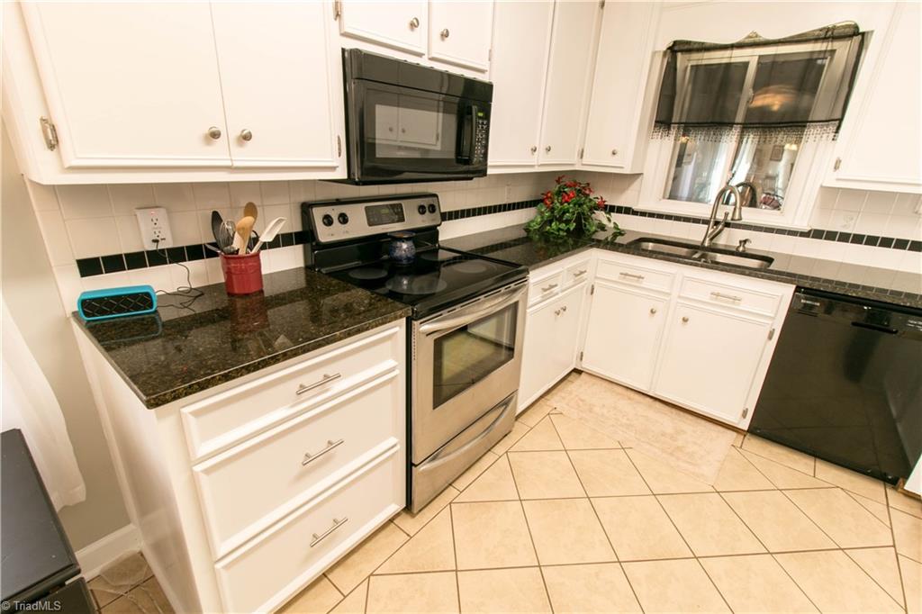 272 Cameron Road Lexington, NC 27295 - Photo 3 of 29 Gallery Image 3