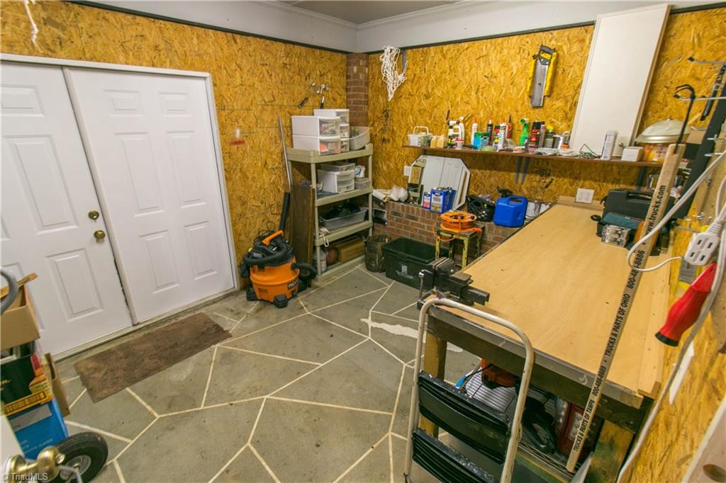 272 Cameron Road Lexington, NC 27295 - Photo 28 of 29 Gallery Image 28