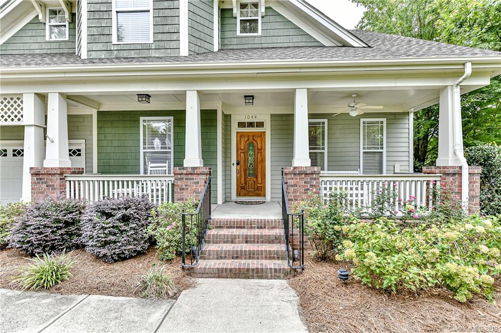 1044 Hunters Run Drive Tega Cay, SC 29708 - Photo 2 of 41