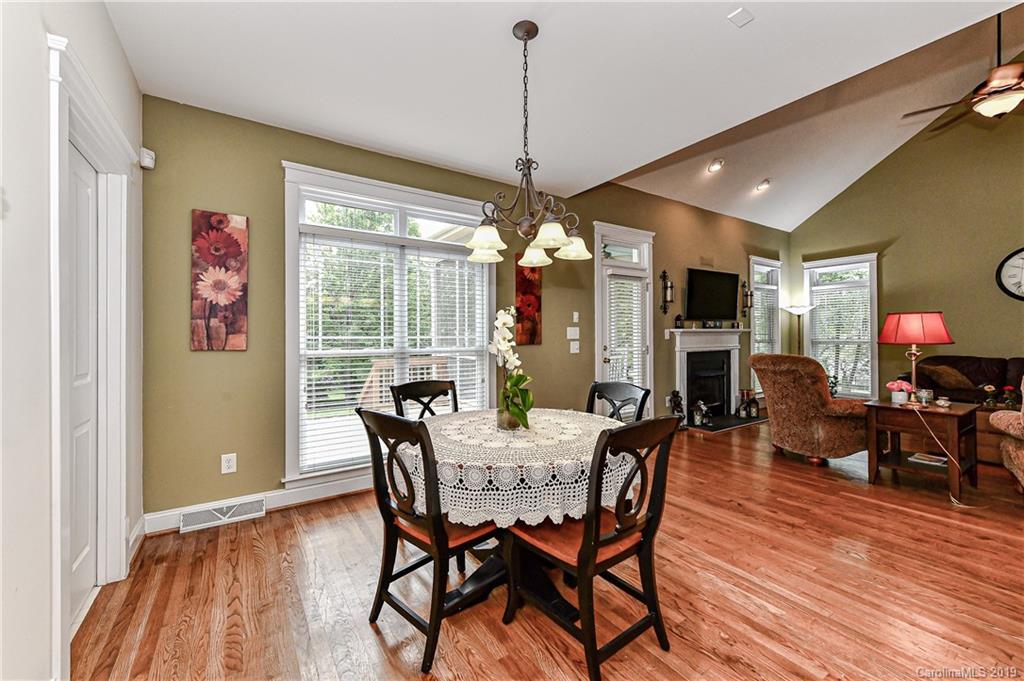 1044 Hunters Run Drive Tega Cay, SC 29708 - Photo 15 of 41