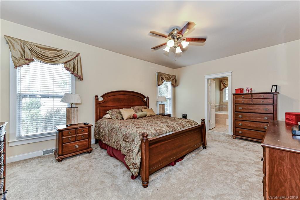 1044 Hunters Run Drive Tega Cay, SC 29708 - Photo 21 of 41