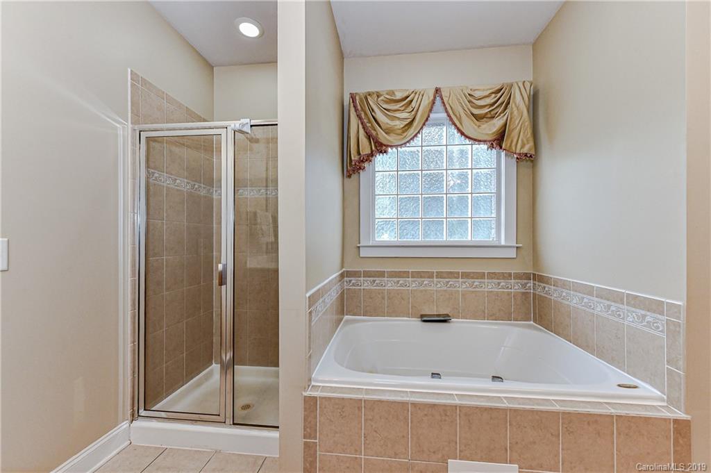 1044 Hunters Run Drive Tega Cay, SC 29708 - Photo 23 of 41