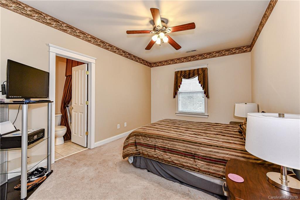 1044 Hunters Run Drive Tega Cay, SC 29708 - Photo 26 of 41