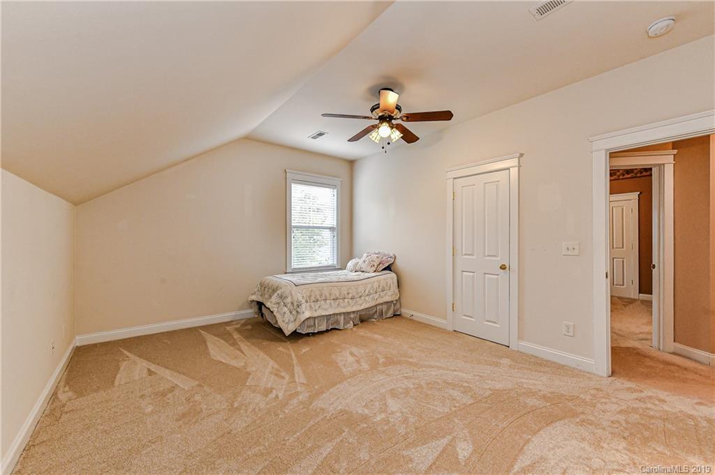 1044 Hunters Run Drive Tega Cay, SC 29708 - Photo 29 of 41