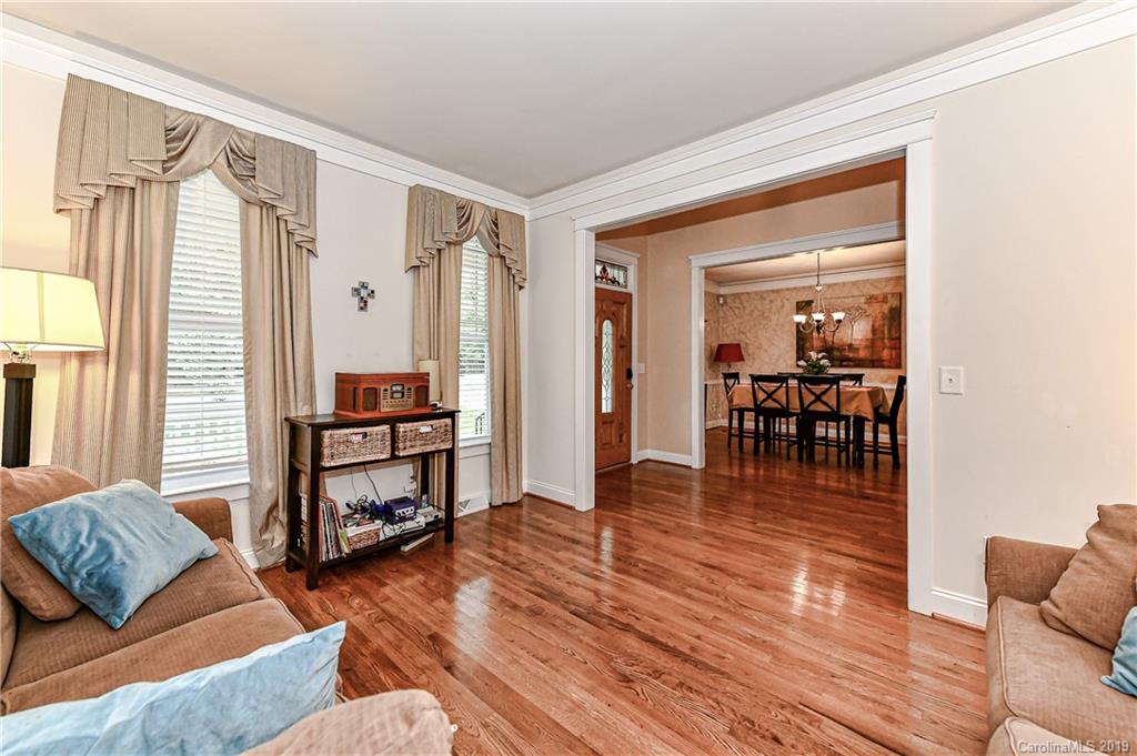 1044 Hunters Run Drive Tega Cay, SC 29708 - Photo 9 of 41