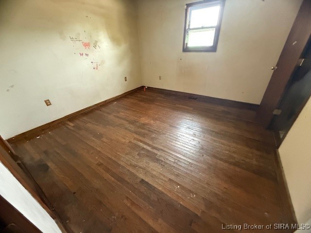 2201 7th Street Bedford, IN 47421 - Photo 6 of 13