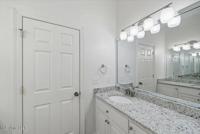 $469,000 | 290 Geneva Boulevard, Madison, MS 39110