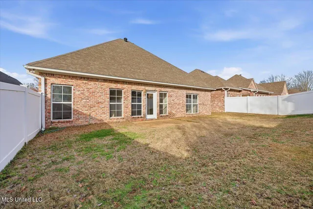 $469,000 | 290 Geneva Boulevard, Madison, MS 39110