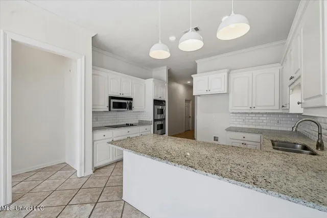 $469,000 | 290 Geneva Boulevard, Madison, MS 39110