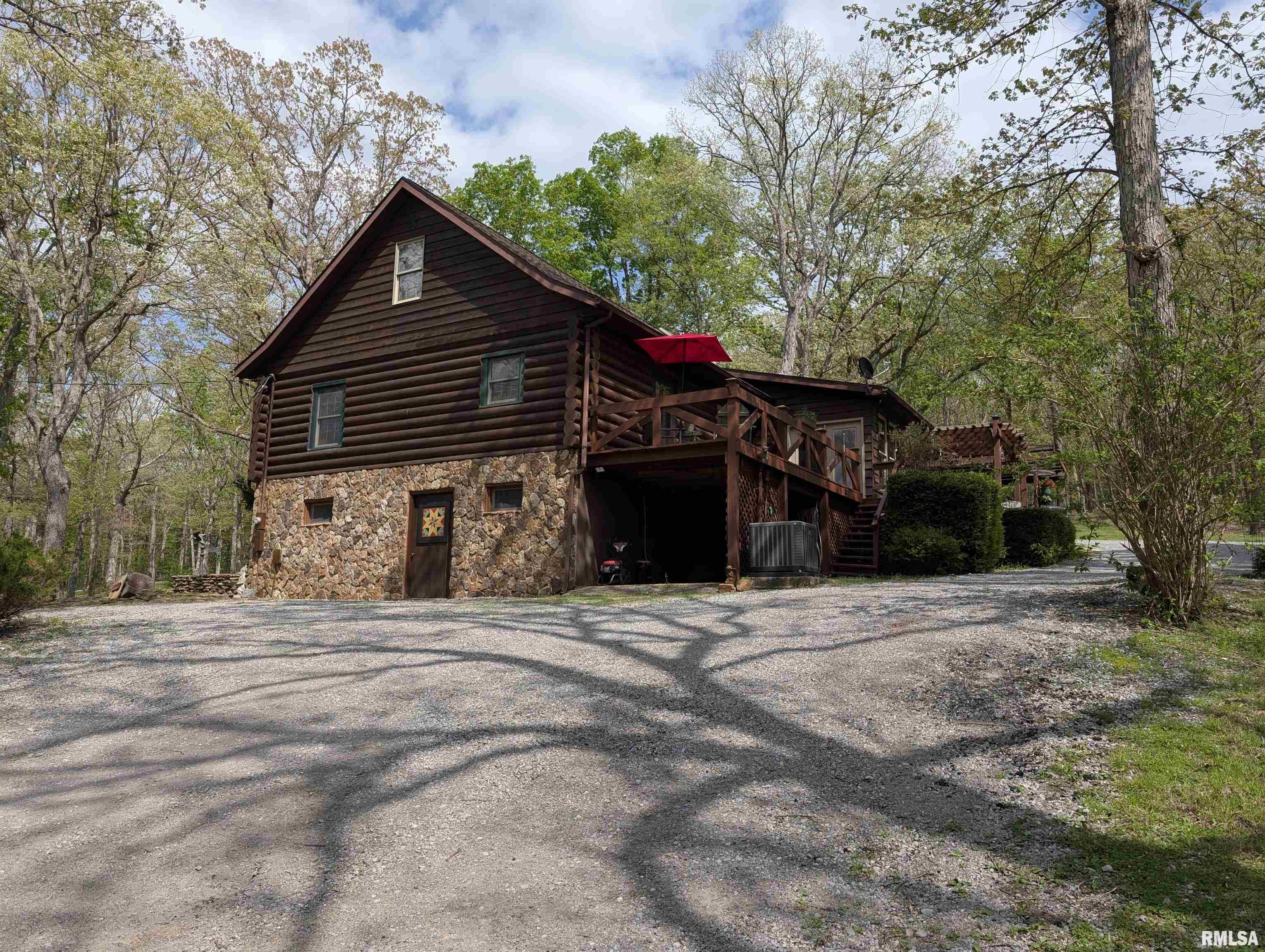 1400 Womble Road Harrisburg, IL 62946 - Photo 8 of 73