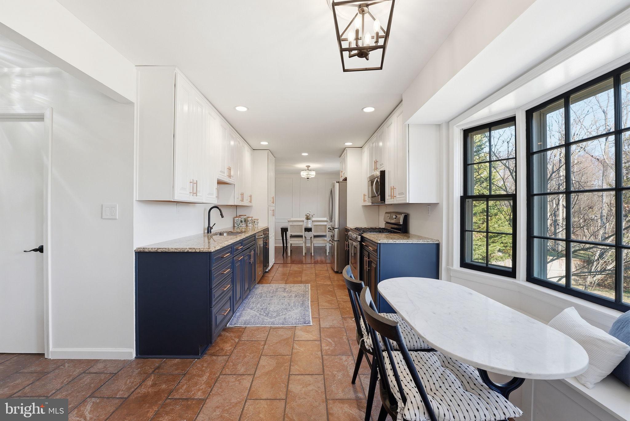 16905 Briardale Road Derwood, MD 20855 - Photo 11 of 45 Open Walkthrough Kitchen