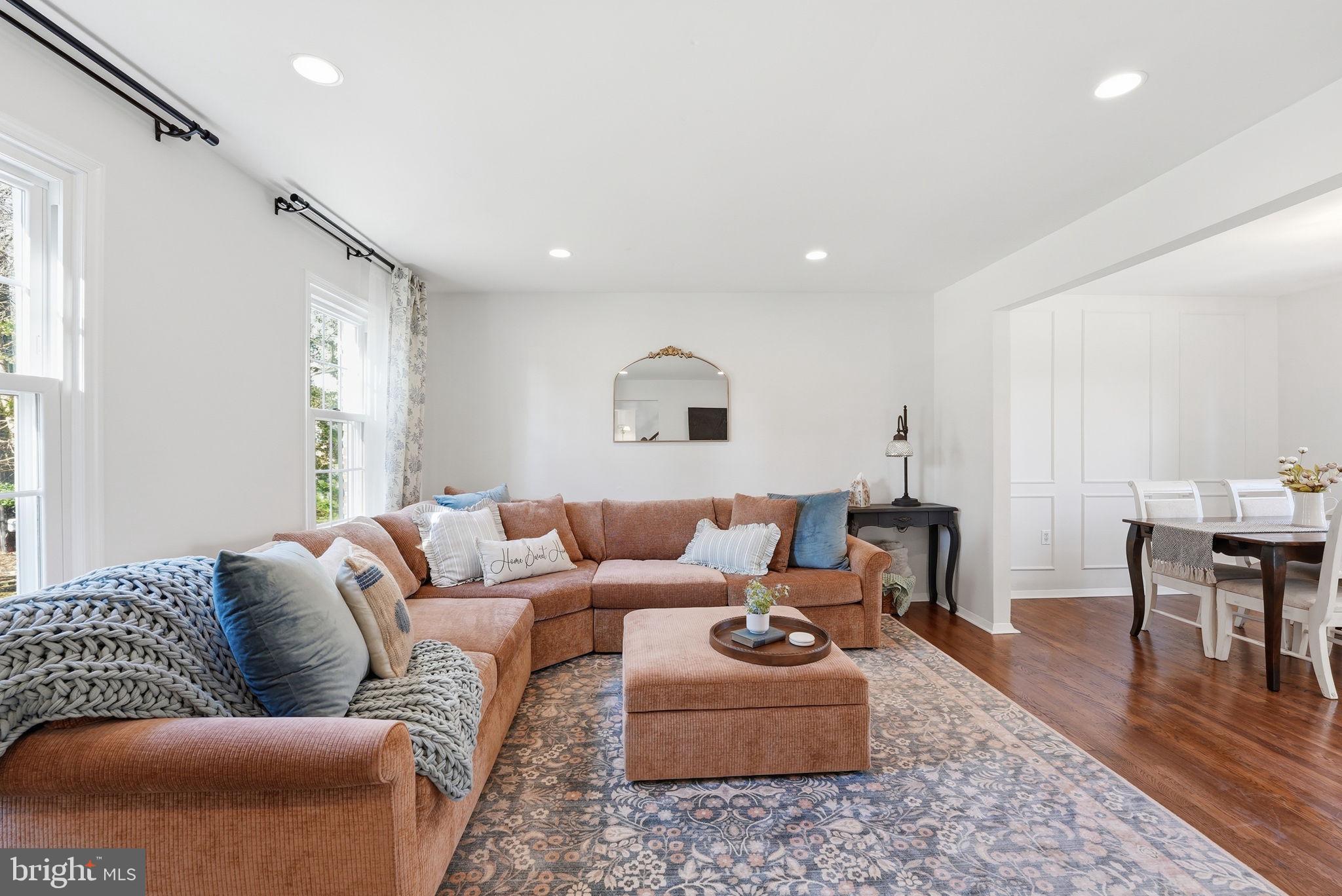 16905 Briardale Road Derwood, MD 20855 - Photo 6 of 45 Family Room Adjacent to Dining Room