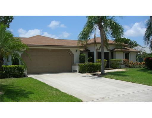 2920 Riviera Drive Delray Beach, FL 33445 - Photo 1 of 16 Primary Photo