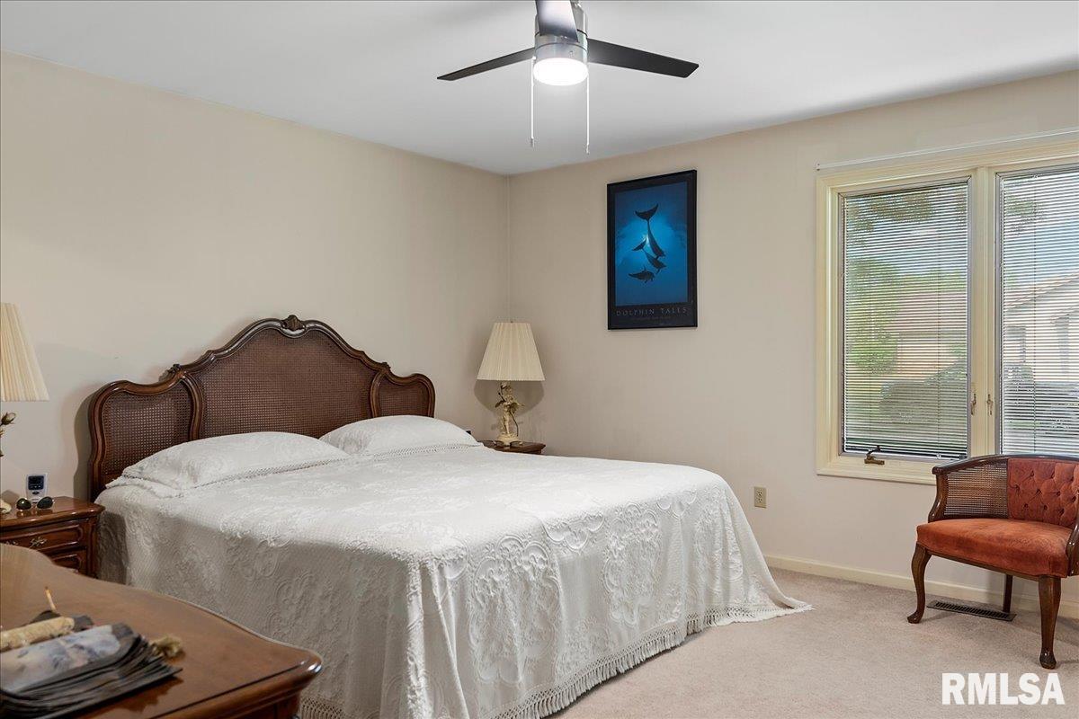 1604 Devonwood Springfield, IL 62704 - Photo 26 of 60 Gallery Image 26