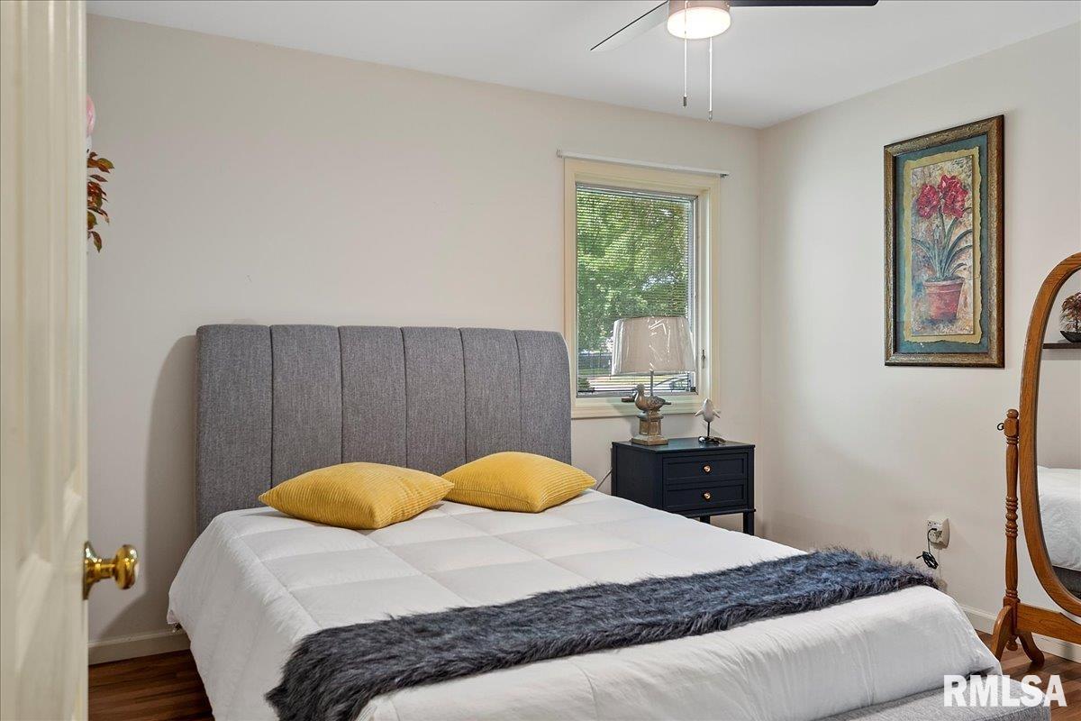 1604 Devonwood Springfield, IL 62704 - Photo 31 of 60 Gallery Image 31