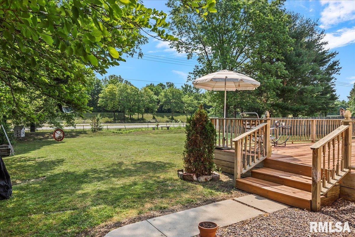 1604 Devonwood Springfield, IL 62704 - Photo 54 of 60 Gallery Image 54