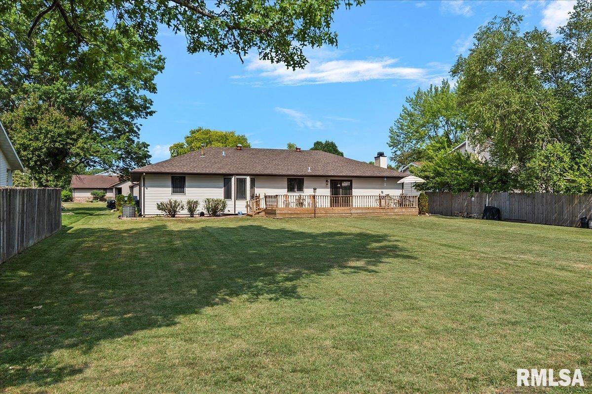 1604 Devonwood Springfield, IL 62704 - Photo 58 of 60 Gallery Image 58