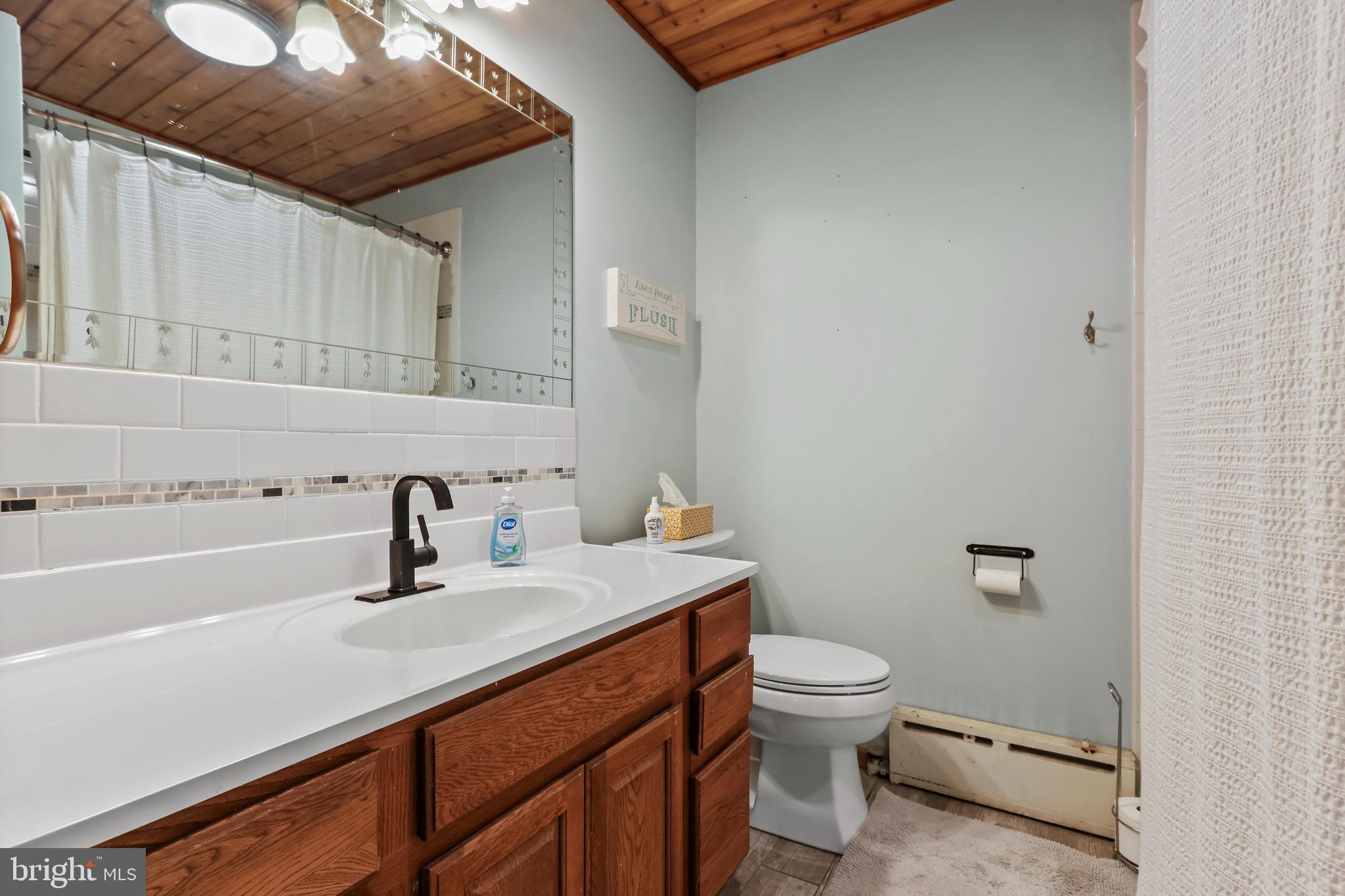 1720 Mine Lane Road Easton, PA 18045 - Photo 31 of 48 Gallery Image 31