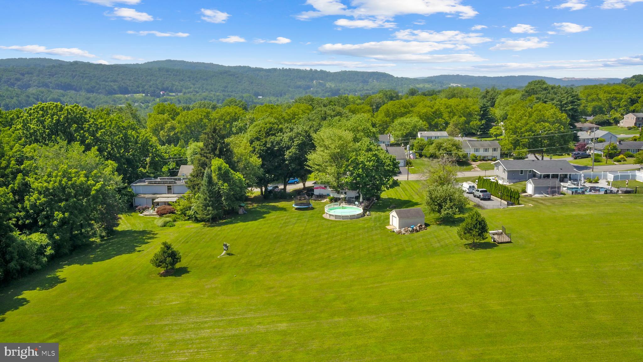 1720 Mine Lane Road Easton, PA 18045 - Photo 45 of 48 Gallery Image 45