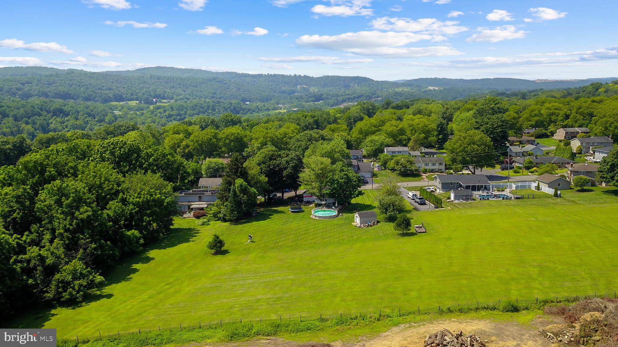 1720 Mine Lane Road Easton, PA 18045 - Photo 47 of 48 Gallery Image 47