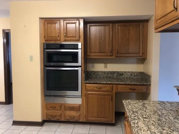$349,900 | 1816 Lake Salvador Drive, Harvey, LA 70058