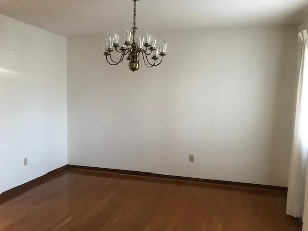 $349,900 | 1816 Lake Salvador Drive, Harvey, LA 70058