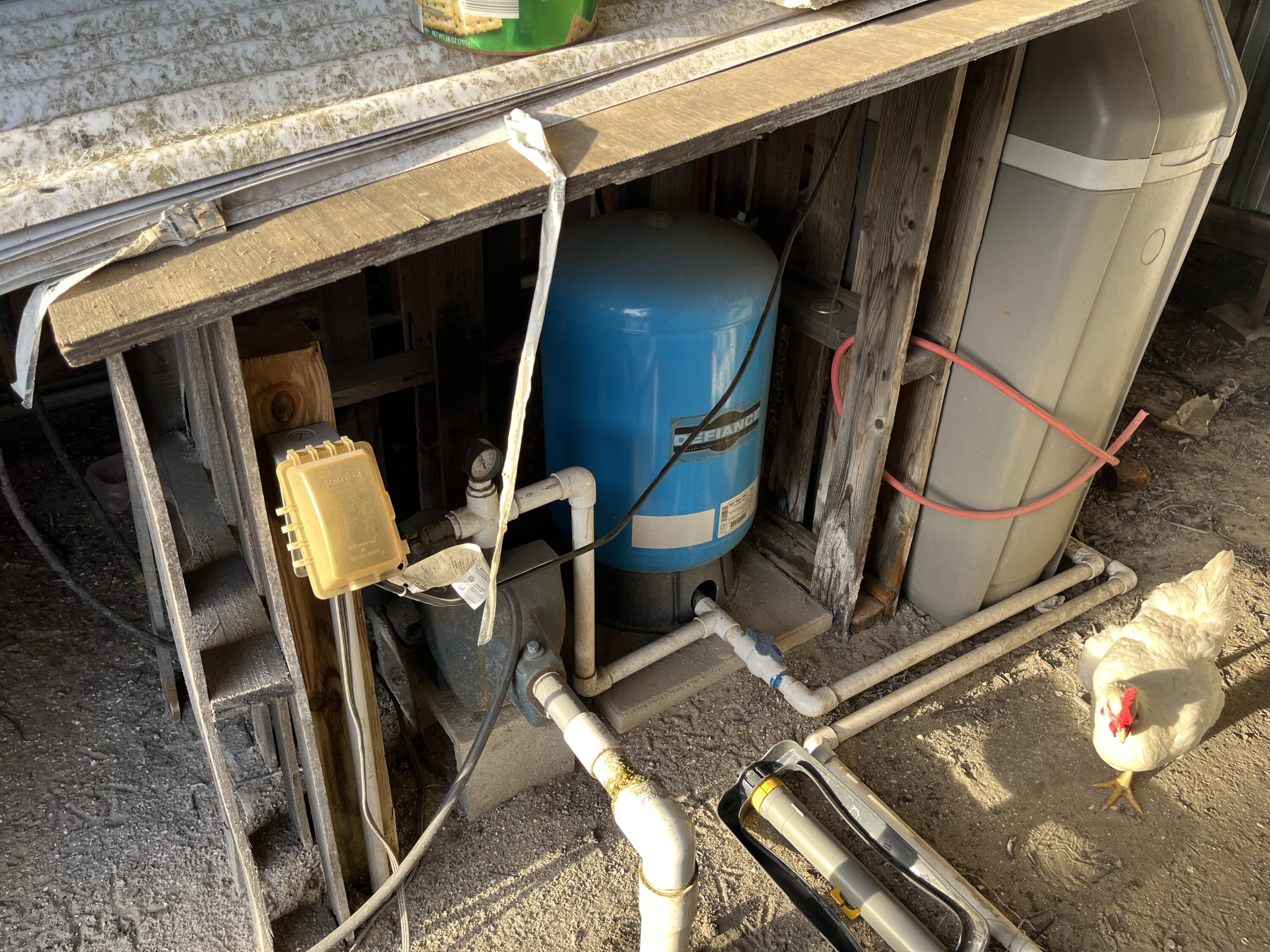 15628 Northwest 310th Street Okeechobee, FL 34972 - Photo 29 of 38 a view of a room with gym equipment