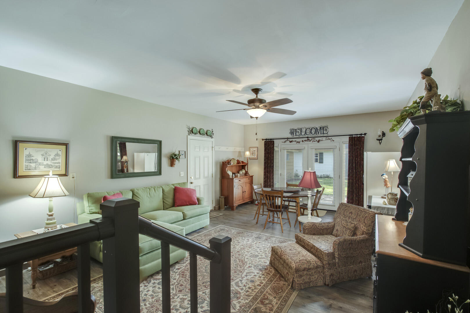 393 West Rhea Avenue Spring City, TN 37381 - Photo 17 of 40 17_WRheaAvenue_393_Family01
