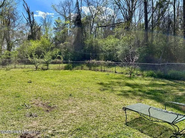 $129,000 | 27 Dogwood Drive, Silver Creek, MS 39663