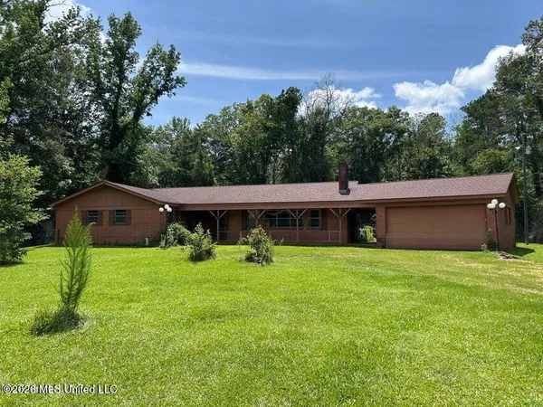 $129,000 | 27 Dogwood Drive, Silver Creek, MS 39663