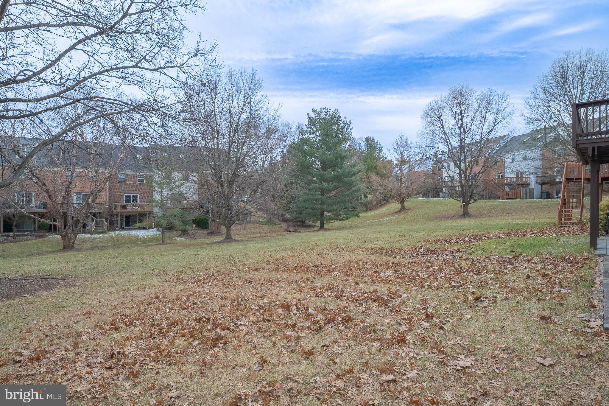 203 Castletown Road Lutherville-Timonium, MD 21093 - Photo 6 of 10 Large usable common space right behind the house.