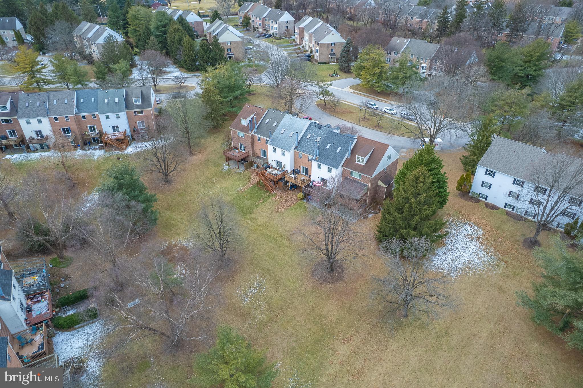 203 Castletown Road Lutherville-Timonium, MD 21093 - Photo 7 of 10 Common space with beautifully mature trees.