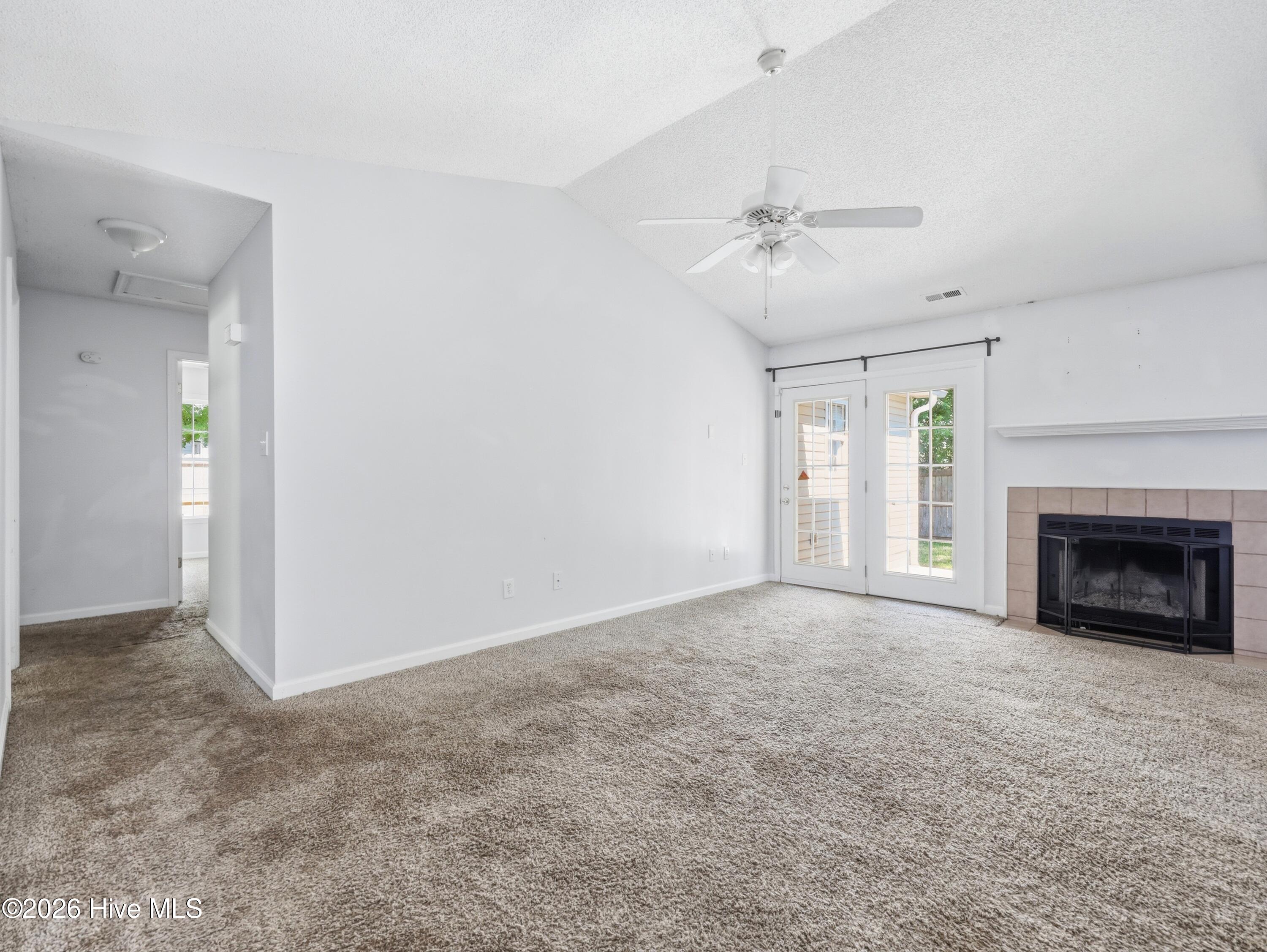 409 Spring Drive Jacksonville, NC 28540 - Photo 12 of 53