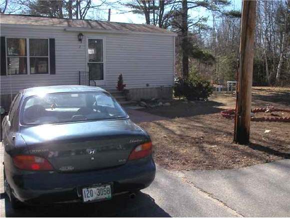 2 Agent Raymond, NH 03077 - Photo 1 of 9