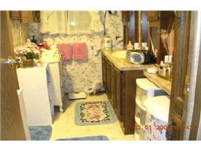 2 Agent Raymond, NH 03077 - Photo 6 of 9