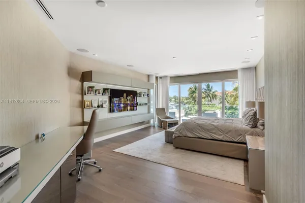 $12,980,000 | 420 Island Drive, Key Biscayne, FL 33149