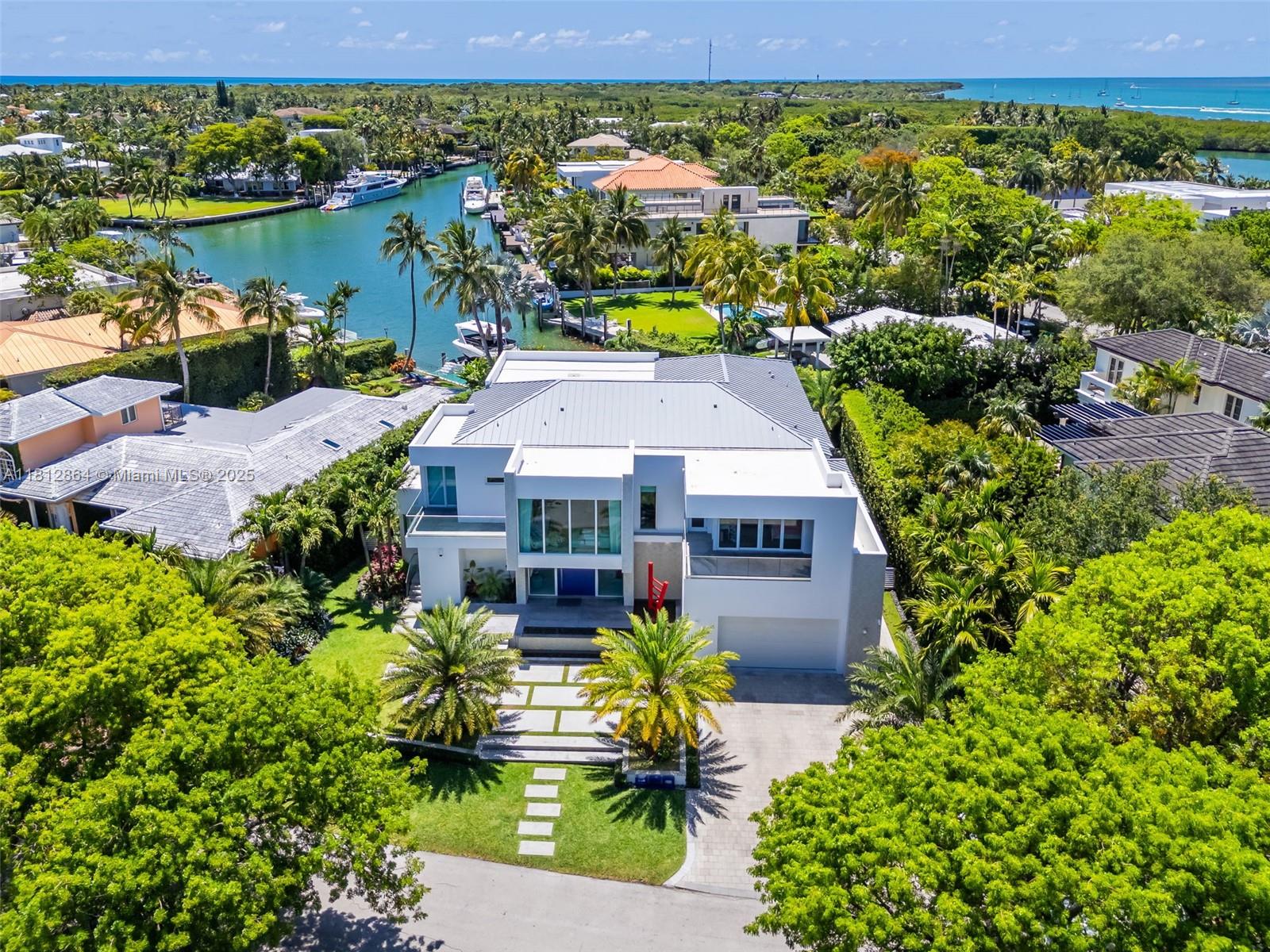 420 Island Drive Key Biscayne, FL 33149 - Photo 73 of 84