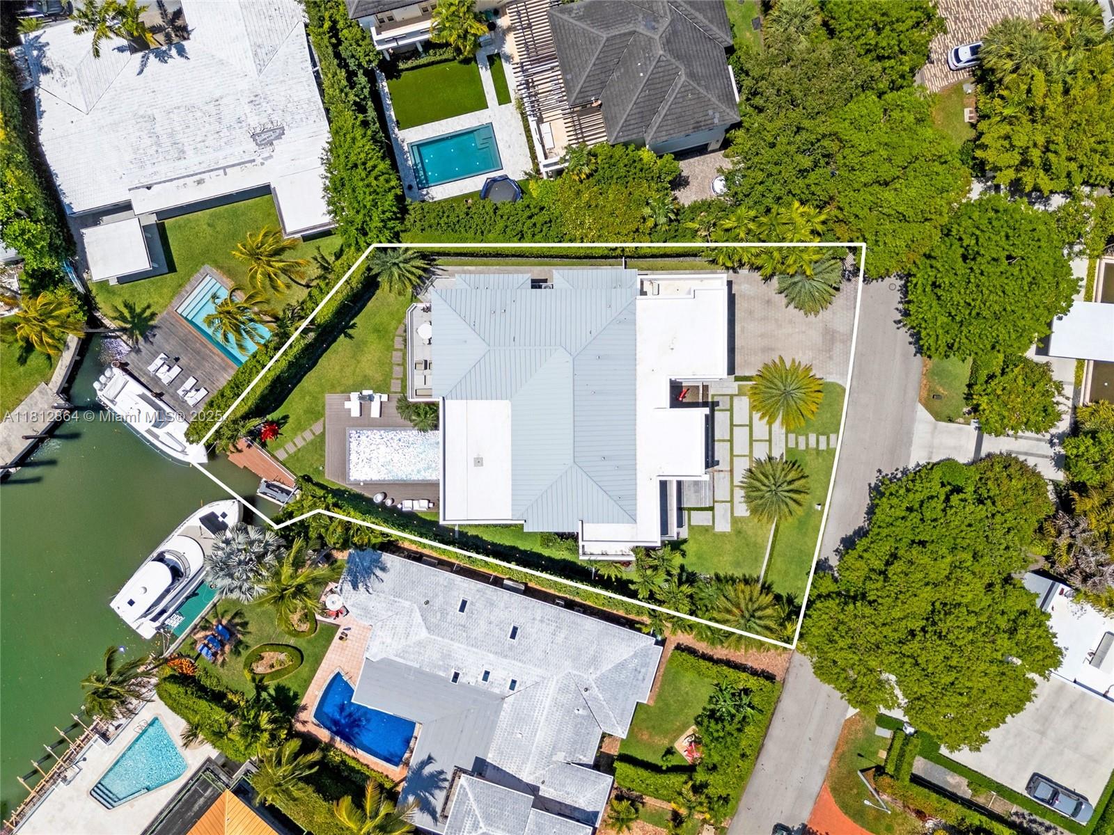 420 Island Drive Key Biscayne, FL 33149 - Photo 84 of 84