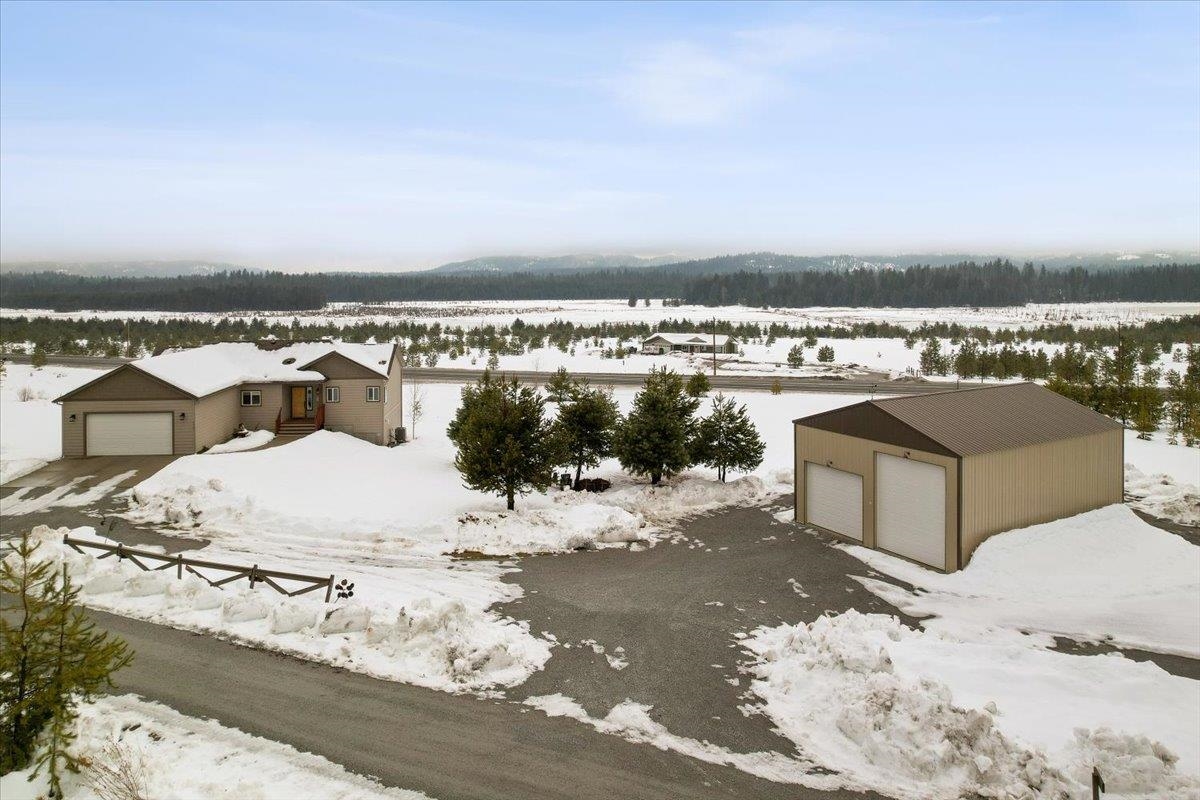 5181 Camden Road Newport, WA 99156 - Photo 1 of 36 Gallery Image 1