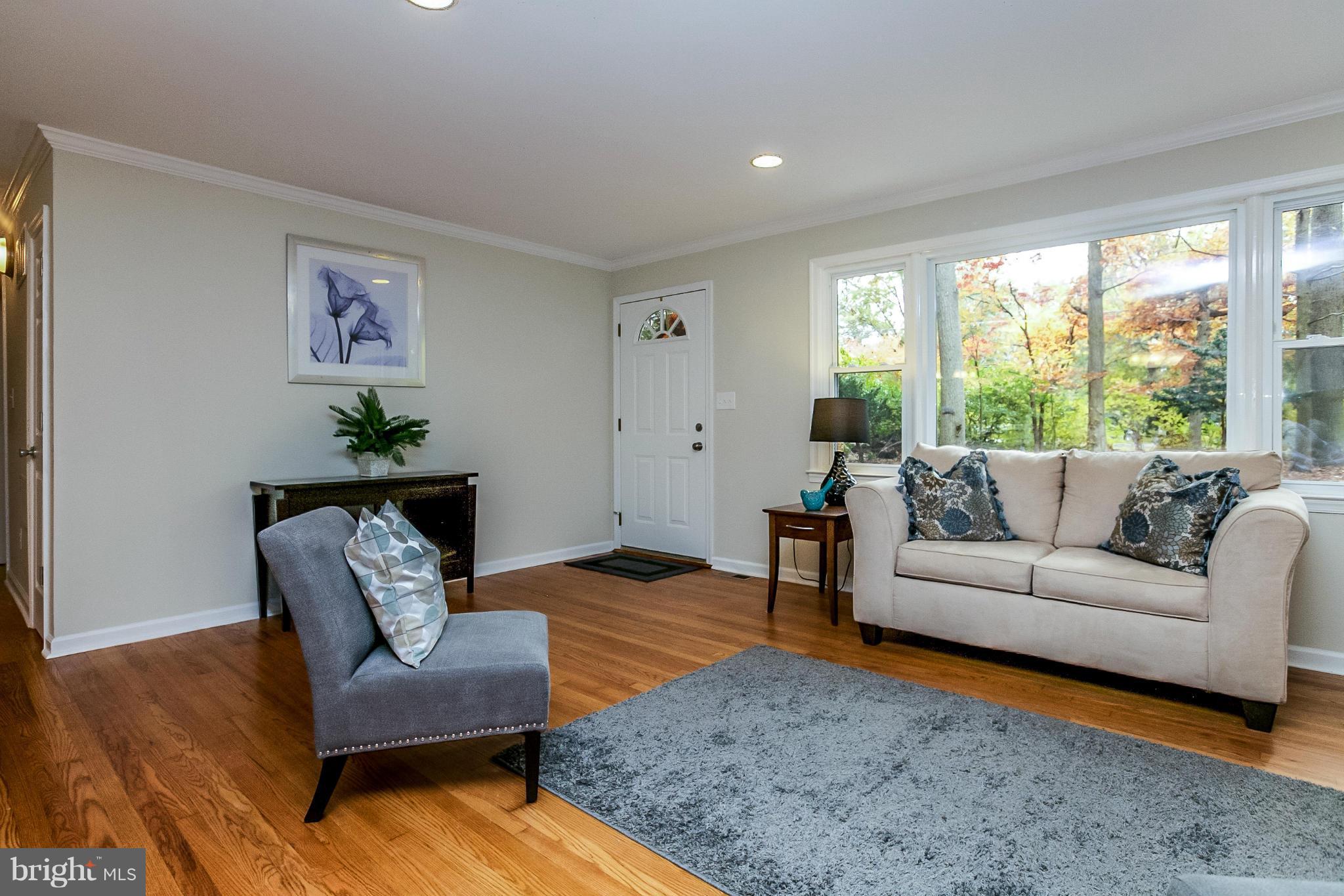 2414 Houcks Mill Road Monkton, MD 21111 - Photo 5 of 30 Living Room