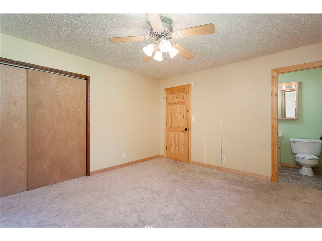 1619 Holcomb Road Kelso, WA 98626 - Photo 12 of 23 Gallery Image 12