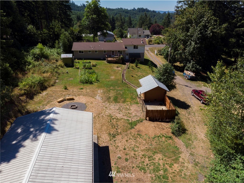 1619 Holcomb Road Kelso, WA 98626 - Photo 19 of 23 Gallery Image 19