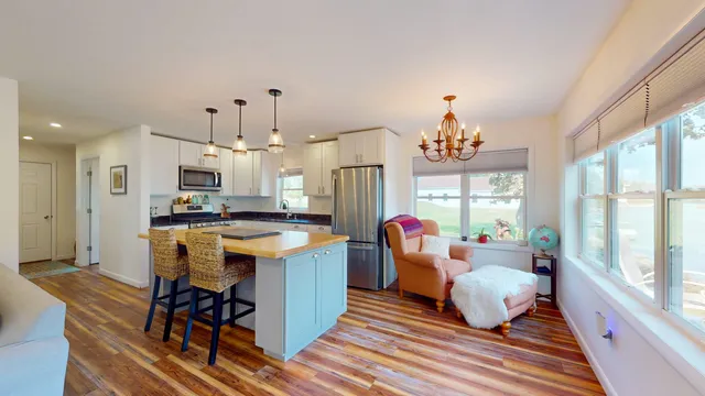 $425,000 | 46 Riverview Street, Ferrisburgh, VT 05491