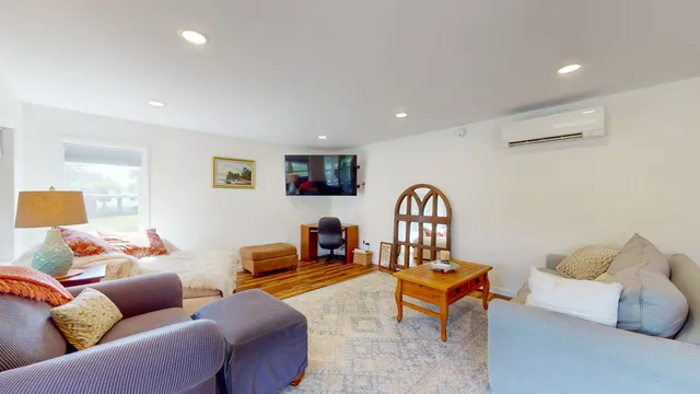 $425,000 | 46 Riverview Street, Ferrisburgh, VT 05491