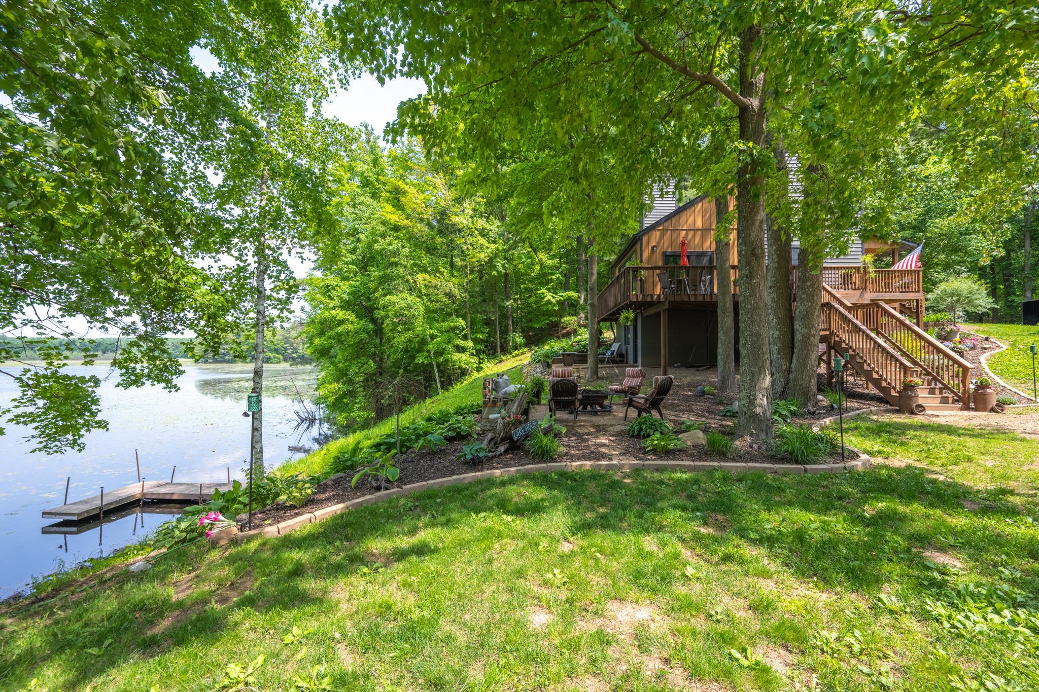 289 192nd Street Star Prairie, WI 54026 - Photo 1 of 66