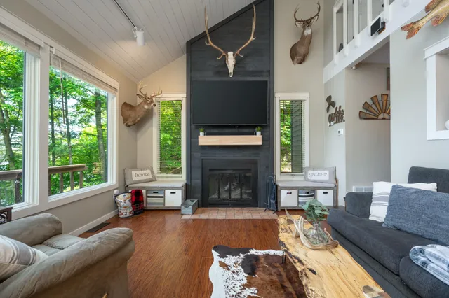 $629,900 | 289 192nd Street, Star Prairie, WI 54026