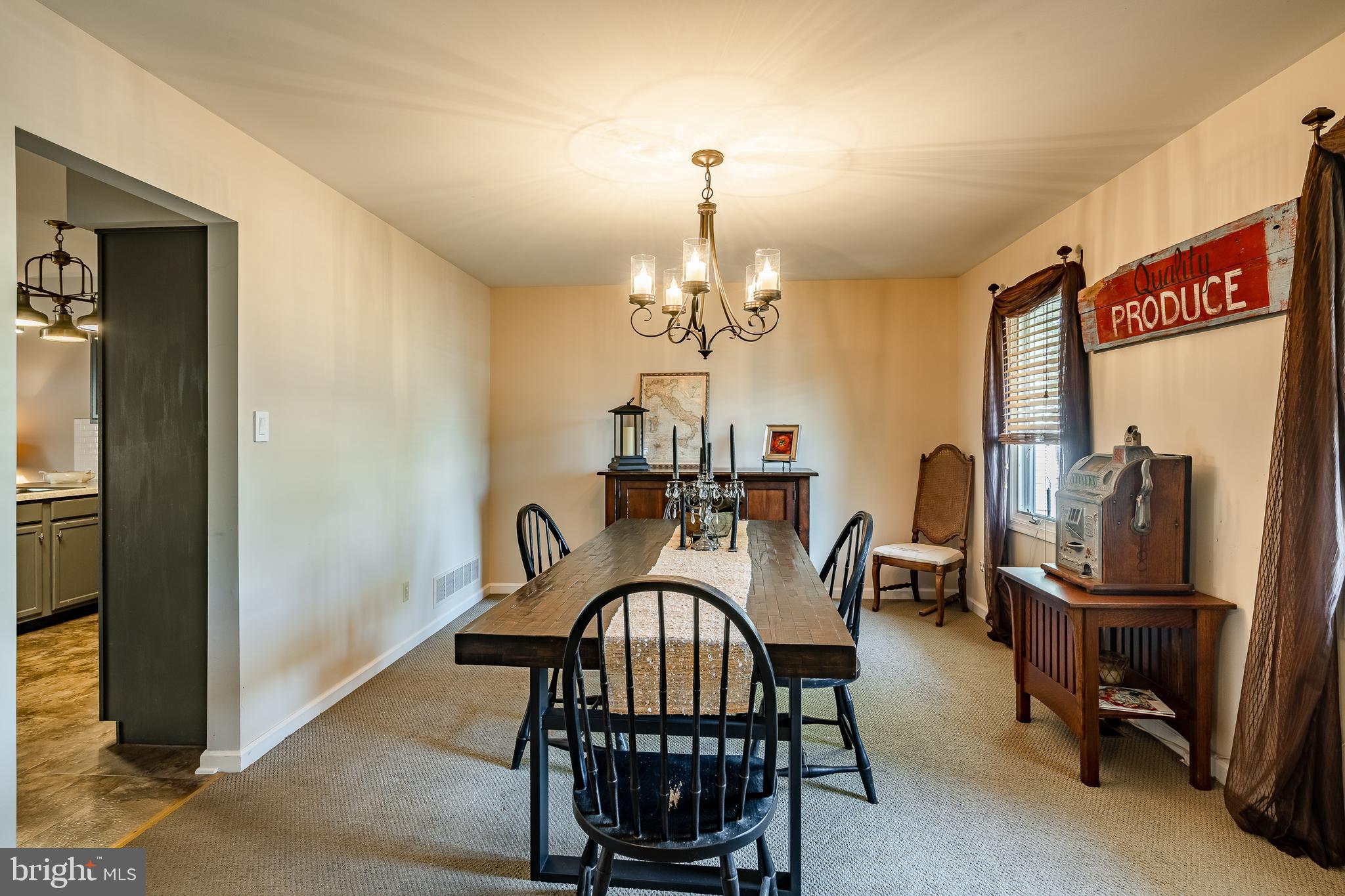 102 Pinebrooke Circle Downingtown, PA 19335 - Photo 16 of 51