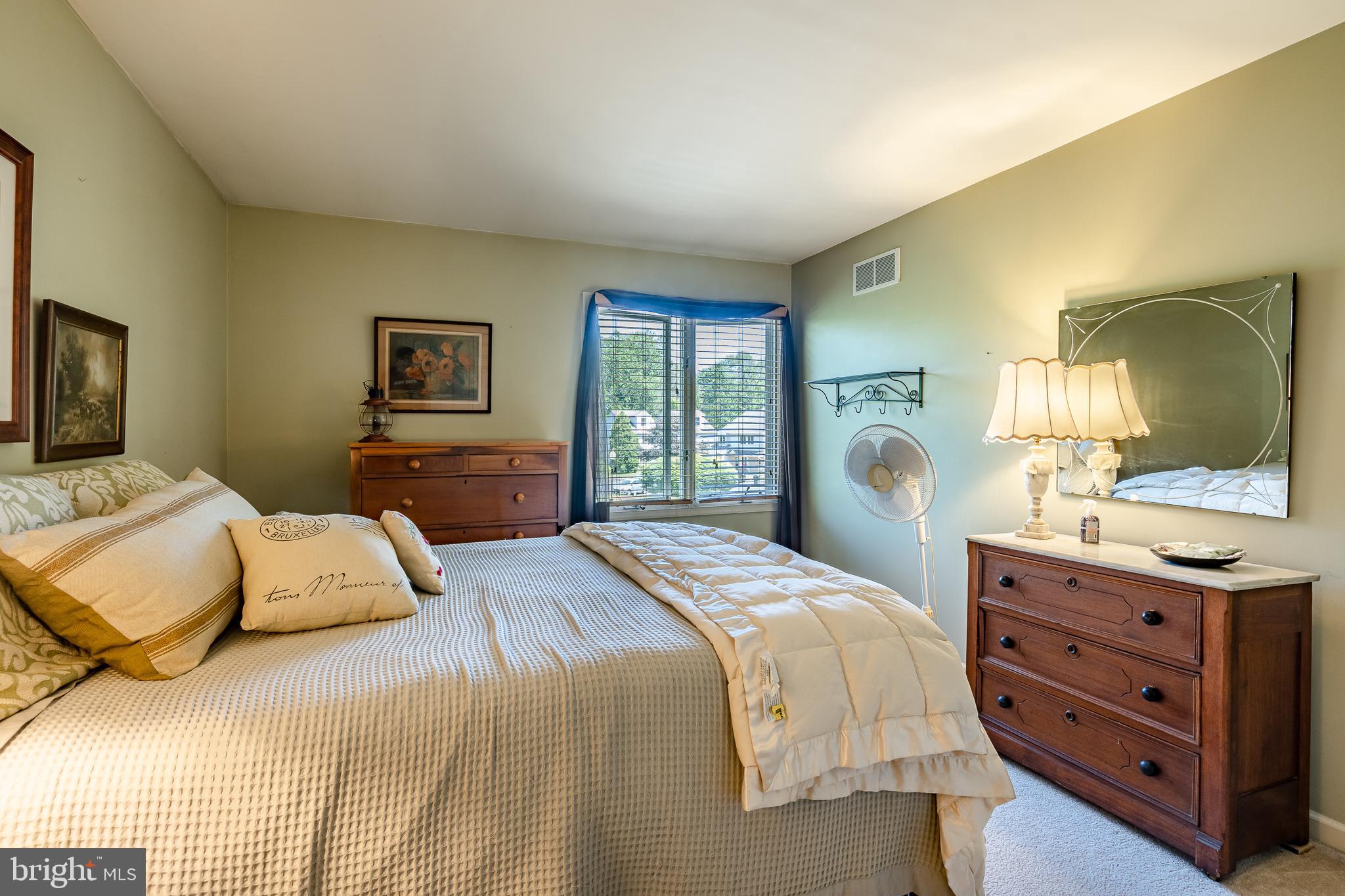 102 Pinebrooke Circle Downingtown, PA 19335 - Photo 32 of 51