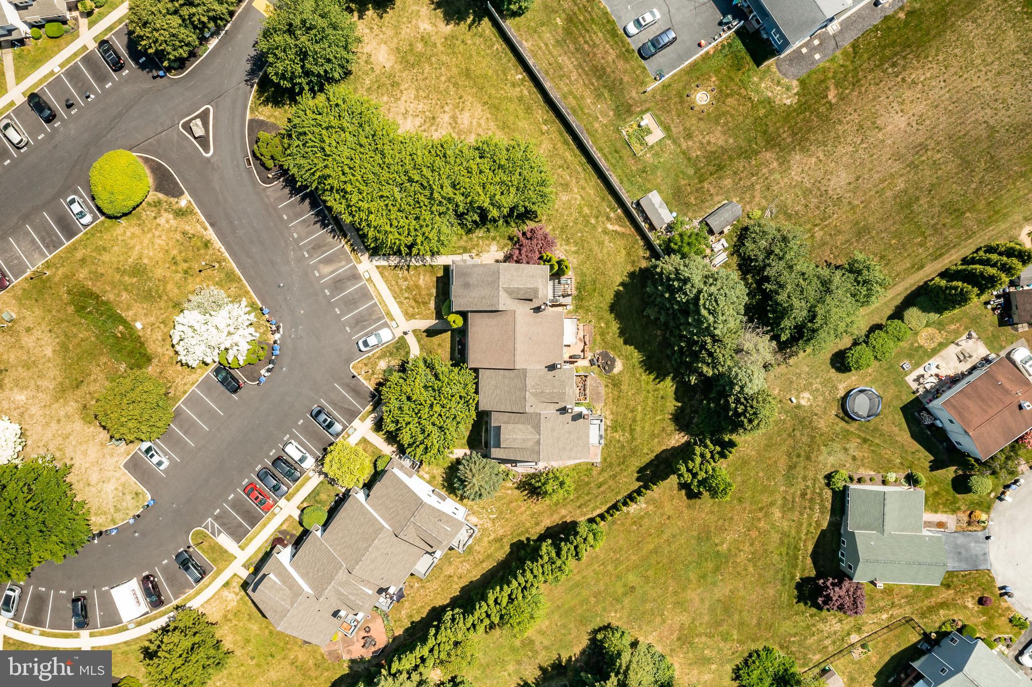 102 Pinebrooke Circle Downingtown, PA 19335 - Photo 44 of 51