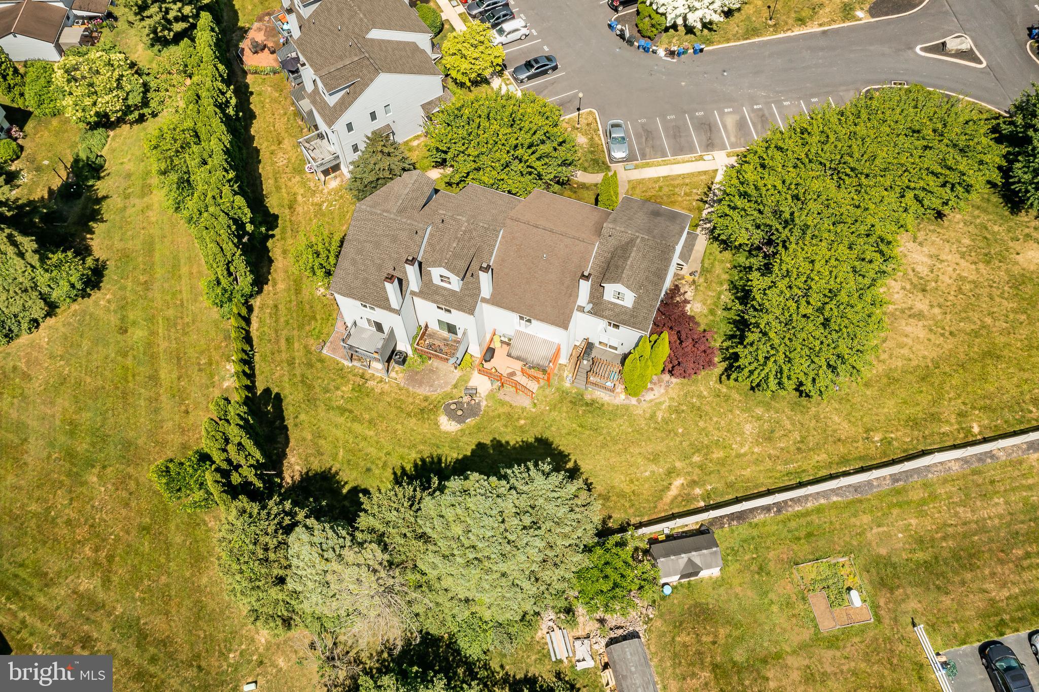 102 Pinebrooke Circle Downingtown, PA 19335 - Photo 45 of 51